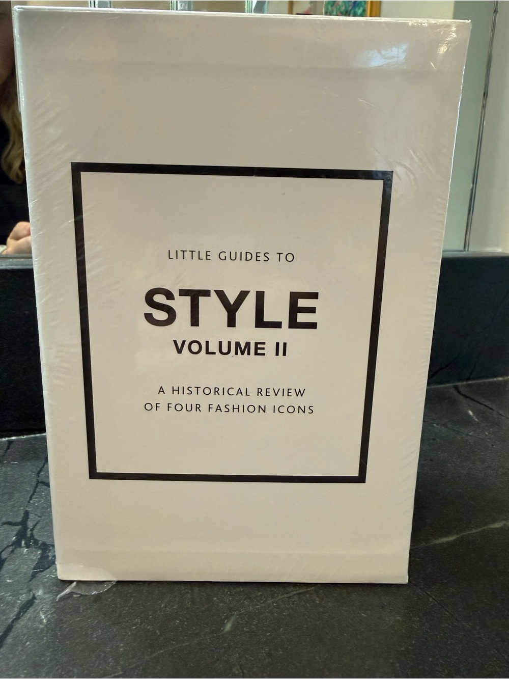 Little Guides to Style Designer Books - Picture 3 of 4